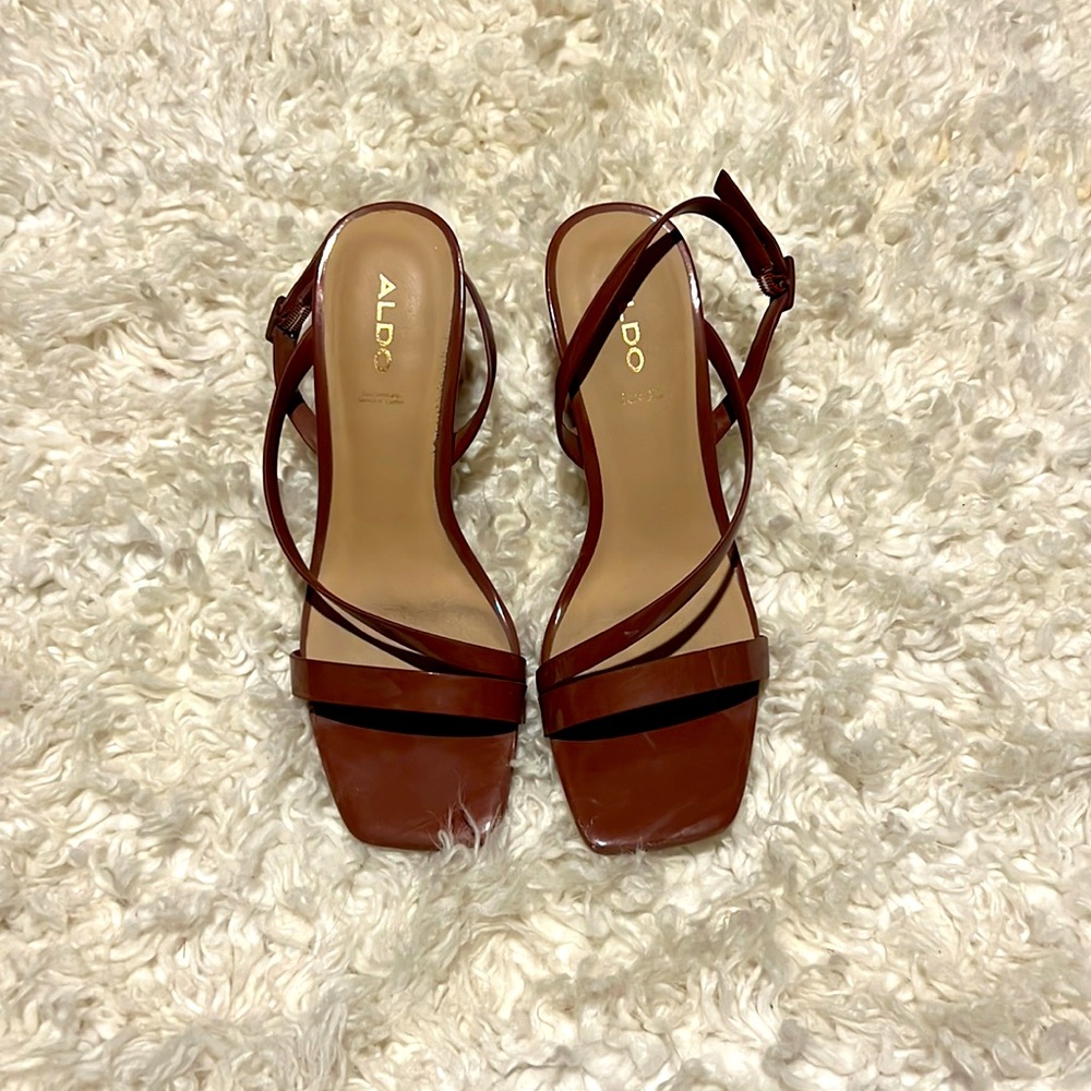 Aldo heals, brown, perfect condition